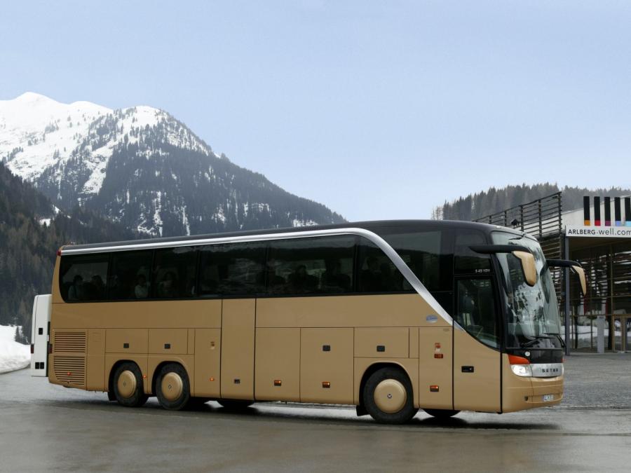  Setra S 415 HDH 2002 года  (фото 8 из 12)